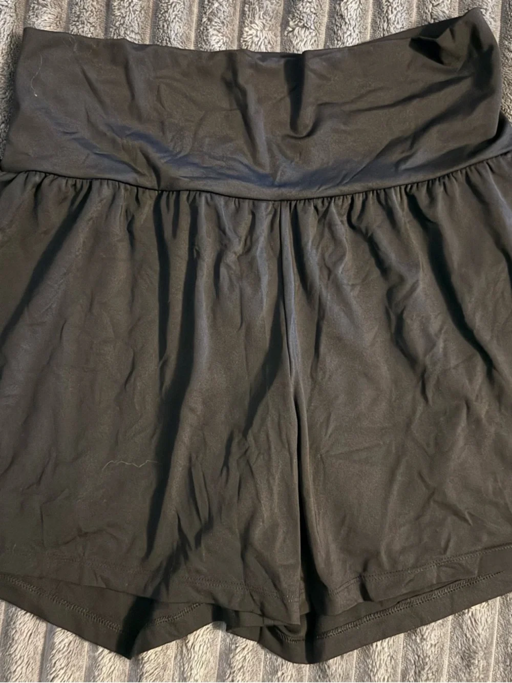 High-Waist Black 2-in-1 yoga shorts - Picture 5 of 6